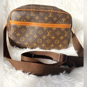 Louis Vuitton Reporter PM Shoulder Bag